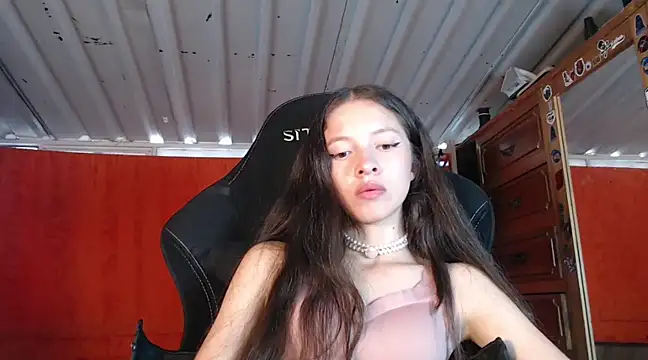 Snapshot of sweetdam12 chatting on 01-15-25, 07:34 sweetdam12 online show from 01-15-25, 07:34