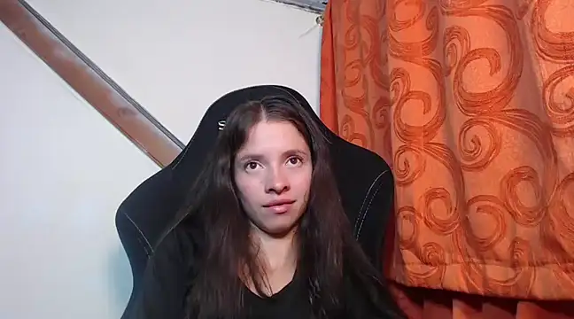 Snapshot of sweetdam12 chatting on 02-03-25, 10:21 sweetdam12 online show from 02-03-25, 10:21