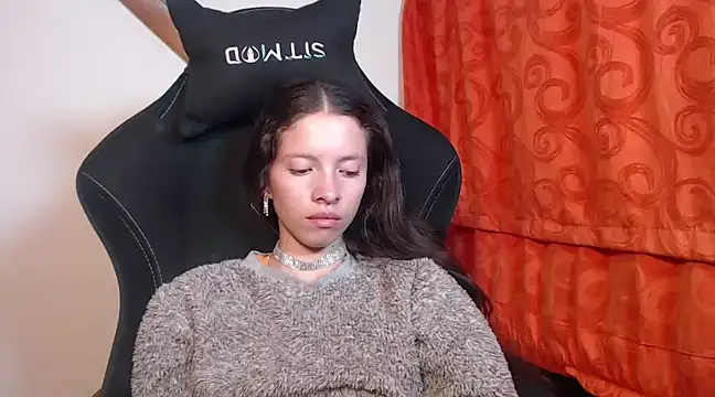 Snapshot of sweetdam12 chatting on 02-10-25, 08:42 sweetdam12 online show from 02-10-25, 08:42