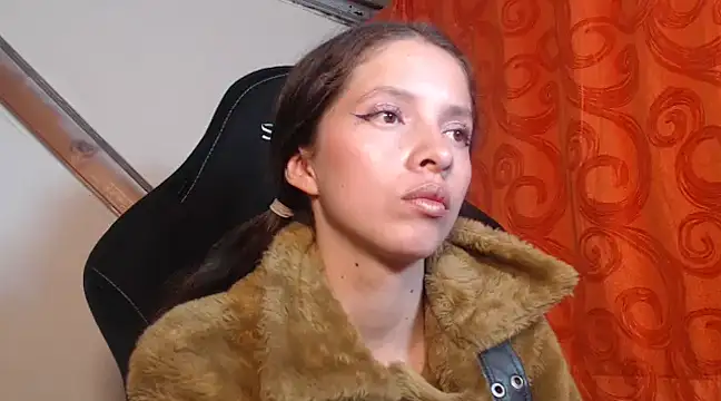 Snapshot of sweetdam12 chatting on 02-13-25, 12:57 sweetdam12 online show from 02-13-25, 12:57