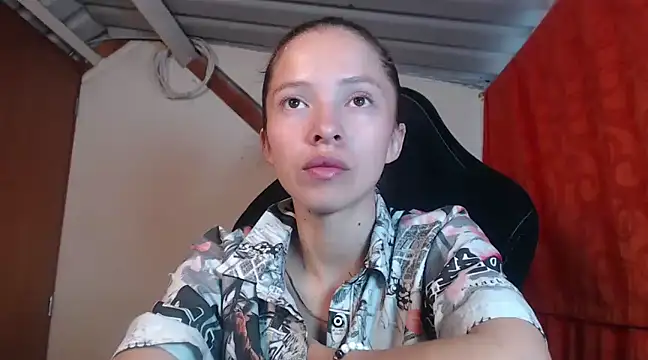 Snapshot of sweetdam12 chatting on 02-15-25, 02:33 sweetdam12 online show from 02-15-25, 02:33