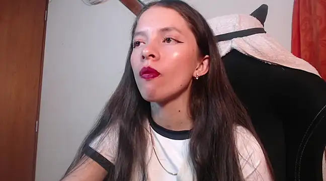 Snapshot of sweetdam12 chatting on 02-24-25, 07:30 sweetdam12 online show from 02-24-25, 07:30