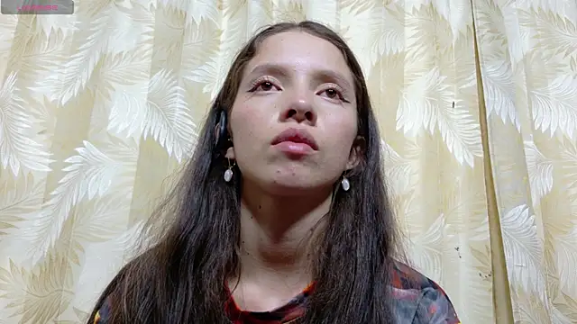 Snapshot of sweetdam12 chatting on 09-09-25, 08:41 sweetdam12 online show from 09-09-25, 08:41