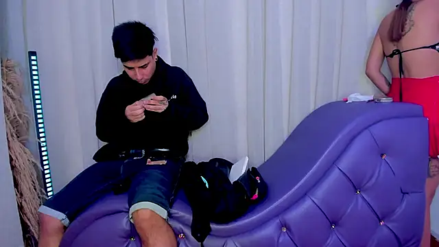 Yourslust  online show from 12-16-25, 08:03