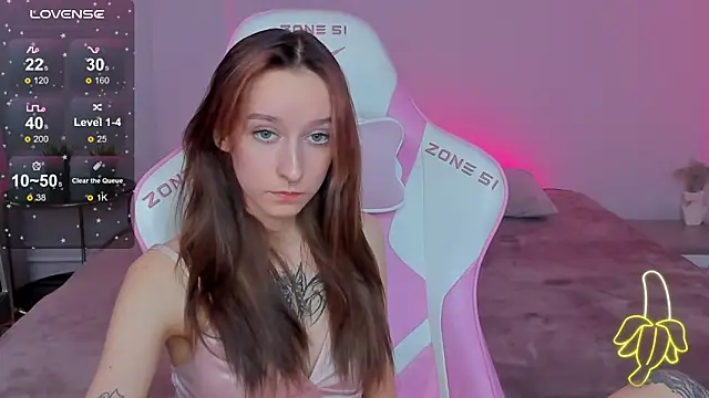 Snapshot of Doris_Scott chatting on 03-13-25, 08:15 Doris Scott online show from 03-13-25, 08:15