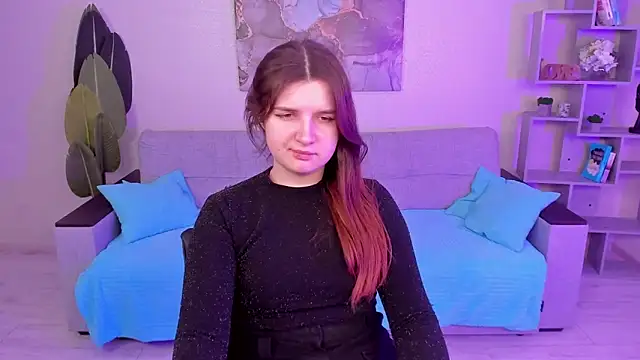 Snapshot of BonneyLove chatting on 02-27-25, 09:47 BonneyLove online show from 02-27-25, 09:47