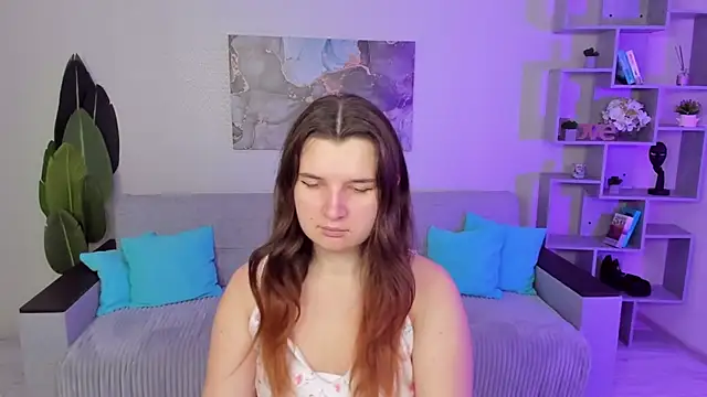 Snapshot of BonneyLove chatting on 09-10-25, 05:13 BonneyLove online show from 09-10-25, 05:13