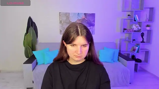 Snapshot of BonneyLove chatting on 09-16-25, 05:58 BonneyLove online show from 09-16-25, 05:58