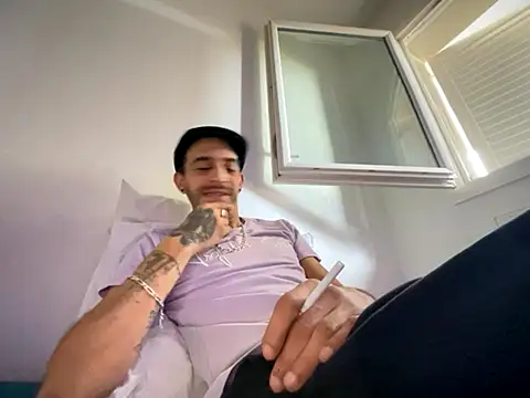 Rebeu313 online show from 11-12-25, 10:26