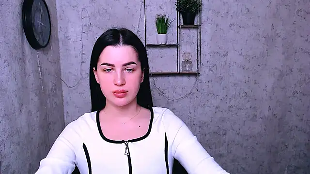 Snapshot of DivaKaily_ chatting on 02-06-25, 06:29 DivaKaily  online show from 02-06-25, 06:29