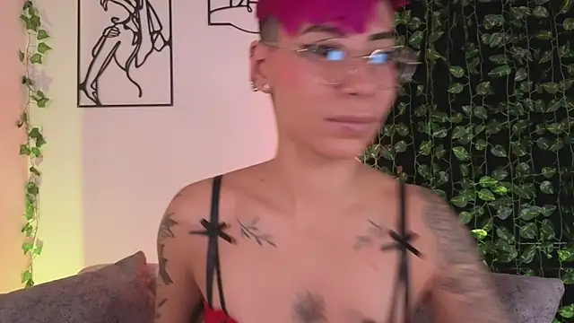 MiaMorgan  online show from 02-02-26, 01:10