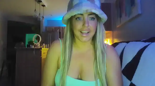 sunshinekisses online show from 02-13-25, 04:22