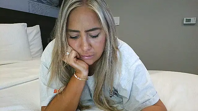 sunshinekisses online show from 02-07-26, 07:06