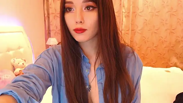lilianbee online show from 07-09-26, 07:01