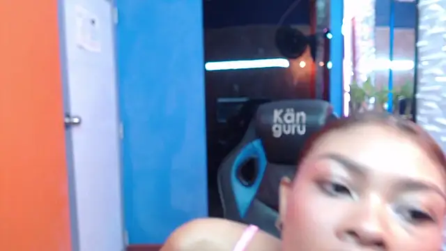 Snapshot of Perla_prg chatting on 02-28-25, 12:09 Perla prg online show from 02-28-25, 12:09