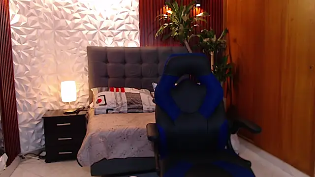 Snapshot of Perla_prg chatting on 03-14-25, 05:59 Perla prg online show from 03-14-25, 05:59