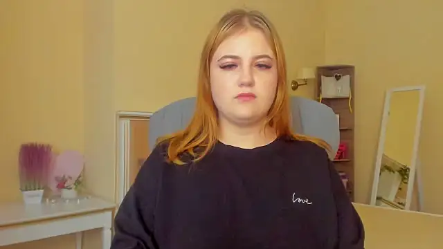 Snapshot of Doliss chatting on 01-11-25, 06:45 Doliss online show from 01-11-25, 06:45