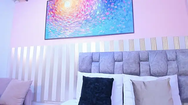 nova lane online show from 04-22-26, 07:48