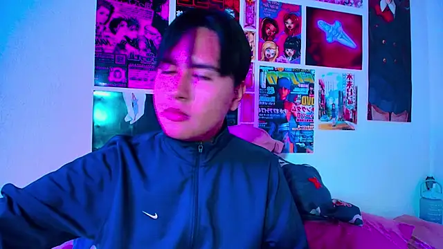 Snapshot of shinji-18 chatting on 02-21-25, 12:27 shinji-18 online show from 02-21-25, 12:27