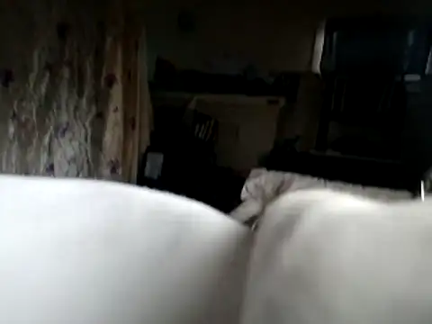 Snapshot of DevinToore chatting on 11-16-25, 10:26 DevinToore online show from 11-16-25, 10:26