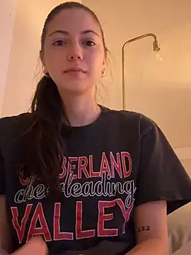 emilycoco online show from 05-10-26, 01:44