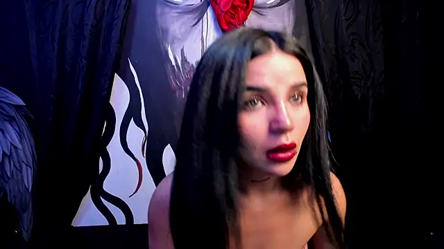 Snapshot of Kylie-fox chatting on 11-07-25, 11:16 Kylie-fox online show from 11-07-25, 11:16