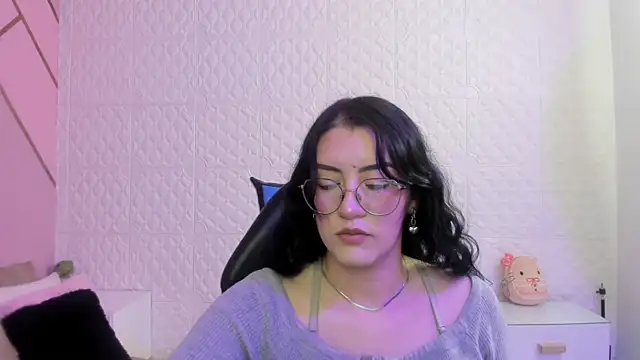 Violetaa diazz online show from 05-23-26, 10:03