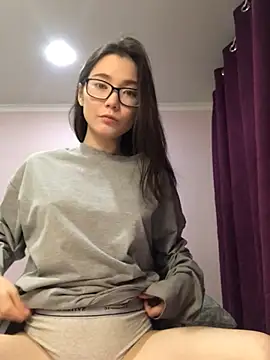 Milka23 online show from 12-28-24, 09:19