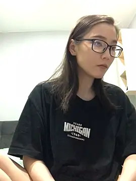 Milka23 online show from 02-16-25, 06:10