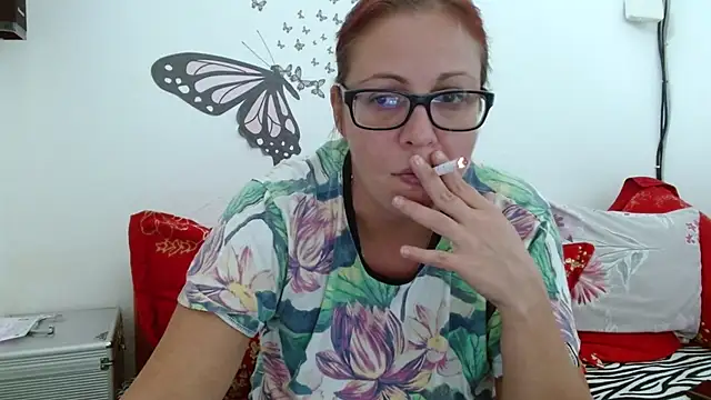 LadyHellene online show from 10-08-25, 08:45