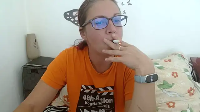 Snapshot of LadyHellene chatting on 07-23-26, 06:22 LadyHellene online show from 07-23-26, 06:22