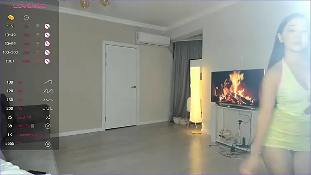 sailorrmoon online show from 03-14-25, 01:35