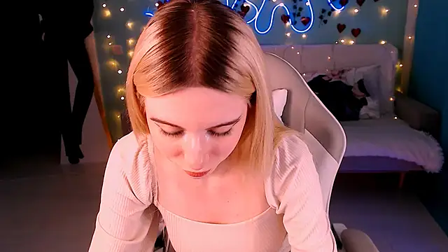 Sweet Richal online show from 03-13-25, 10:10