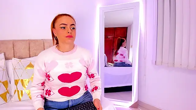 Snapshot of cristalwalker__ chatting on 12-01-25, 10:20 cristalwalker online show from 12-01-25, 10:20