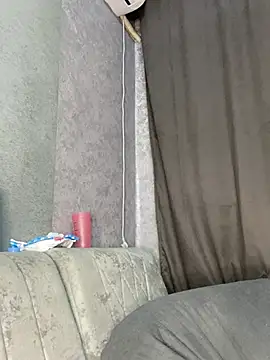 Snapshot of Lola_Hale chatting on 01-14-26, 07:19 Lola Hale online show from 01-14-26, 07:19