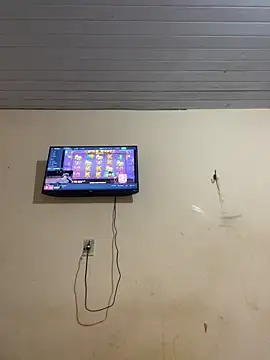 indyazinha online show from 02-21-25, 03:56