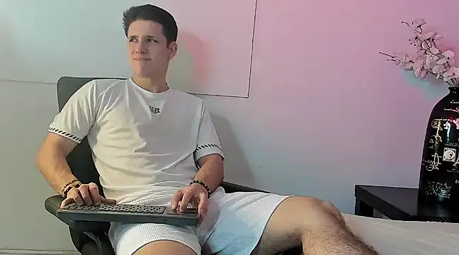 Snapshot of Adan_rivas_ chatting on 12-25-24, 06:52 Adan rivas online show from 12-25-24, 06:52