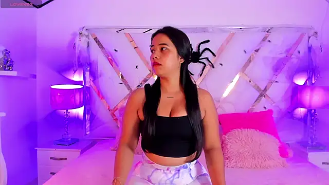 naughty  sara online show from 10-17-25, 11:46