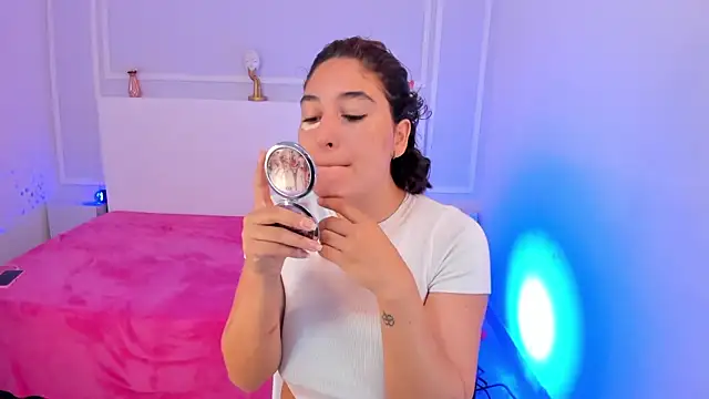 Snapshot of ScarlettWet9 chatting on 01-11-25, 03:55 ScarlettWet9 online show from 01-11-25, 03:55