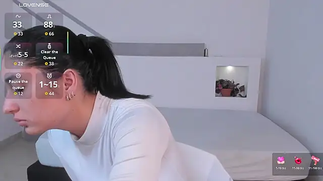 Snapshot of ScarlettWet9 chatting on 11-04-25, 11:09 ScarlettWet9 online show from 11-04-25, 11:09