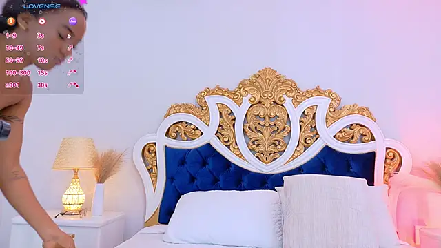 Snapshot of AshleyFerri chatting on 10-15-25, 11:10 AshleyFerri online show from 10-15-25, 11:10