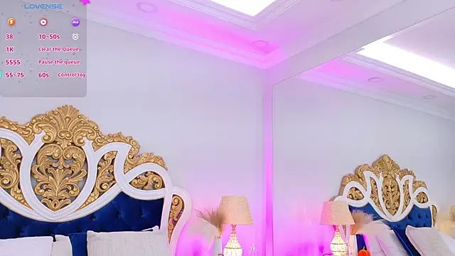 Snapshot of AshleyFerri chatting on 10-27-25, 11:25 AshleyFerri online show from 10-27-25, 11:25