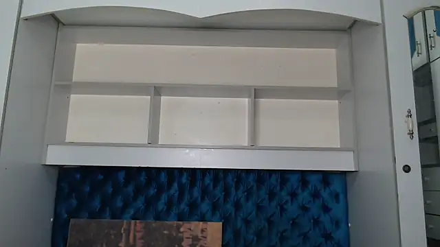 Zeeyonce696 online show from 12-17-24, 06:09