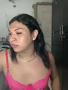 miavalentinaaa online show from 08-06-26, 04:47