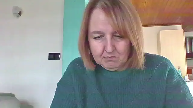 Snapshot of Sandcoq chatting on 03-06-26, 02:35 Sandcoq online show from 03-06-26, 02:35