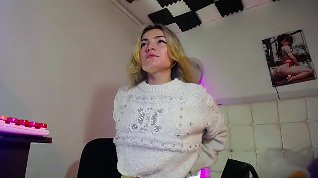 Snapshot of kaoz_36 chatting on 12-05-24, 07:49 kaoz 36 online show from 12-05-24, 07:49