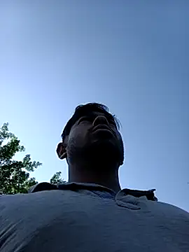 Snapshot of arafat_mia chatting on 11-27-25, 04:25 arafat mia online show from 11-27-25, 04:25