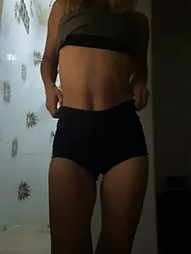 Carolinen online show from 03-20-25, 07:46