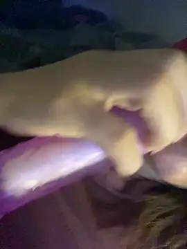 Carolinen online show from 09-13-25, 08:52