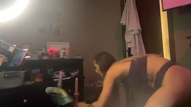 Snapshot of Dani_Dragon69 chatting on 12-20-24, 11:54 Dani Dragon69 online show from 12-20-24, 11:54